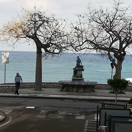 Apartment Zara Giardini-Naxos